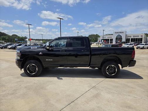2025 RAM 2500 Laramie Crew Cab 4x4 6'4' Box