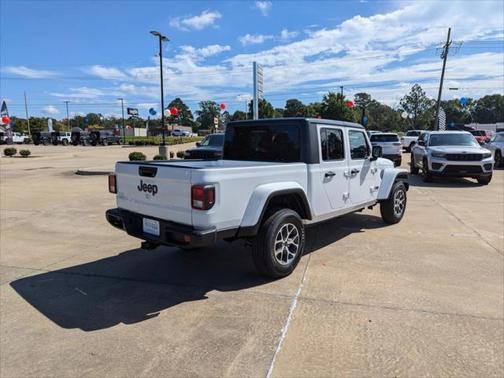 2024 Jeep Gladiator Sport S