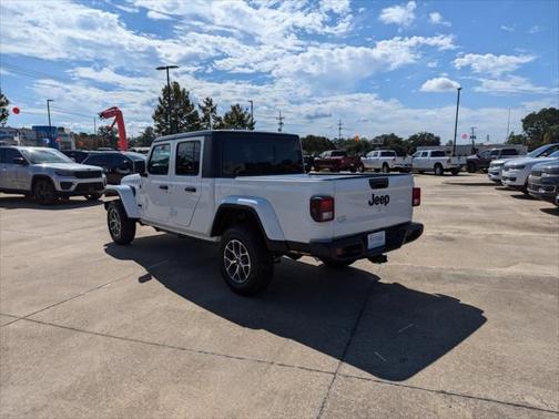 2024 Jeep Gladiator Sport S