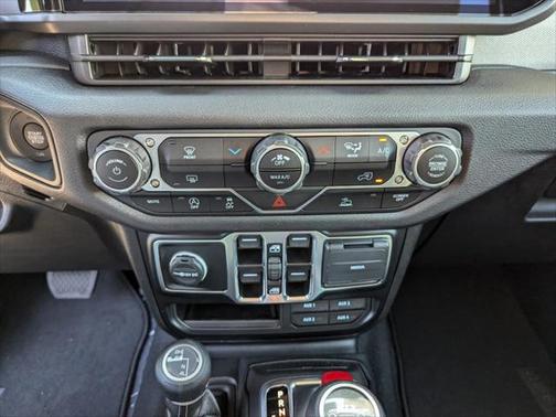 2024 Jeep Gladiator Sport S