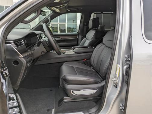 2024 Jeep Grand Wagoneer 4x4