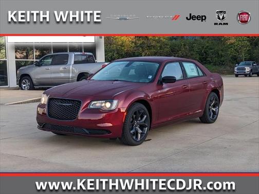 2023 Chrysler 300 Touring
