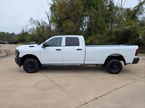 2025 RAM 2500 Tradesman Crew Cab 4x4 8' Box