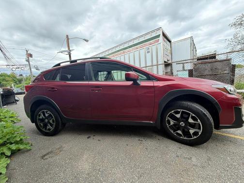 Venetian Red Pearl 2018 Subaru Crosstrek 2.0i Premium