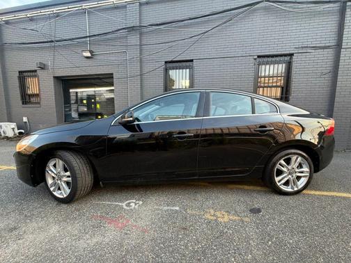 2012 Volvo S60 T5