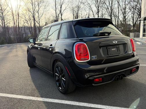 Midnight Black Metallic 2015 MINI Hardtop Cooper S
