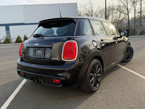 Midnight Black Metallic 2015 MINI Hardtop Cooper S