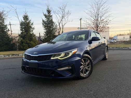 Horizon Blue 2019 Kia Optima LX