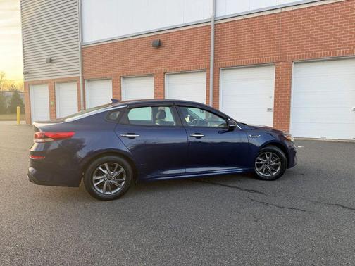 Horizon Blue 2019 Kia Optima LX