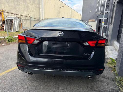 2019 Nissan Altima 2.5 SR