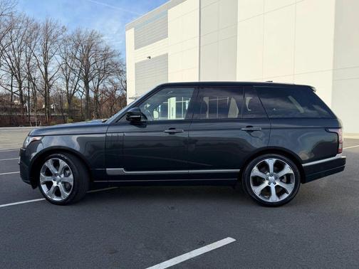 Gray 2017 Land Rover Range Rover 5.0L Supercharged Autobiography