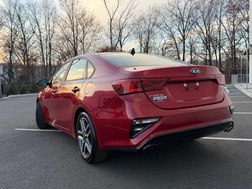 Currant Red 2019 Kia Forte S