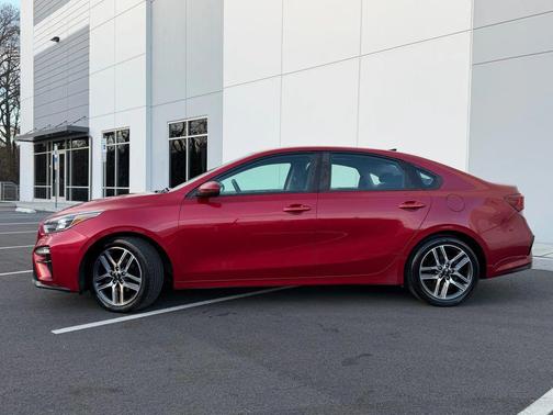 Currant Red 2019 Kia Forte S