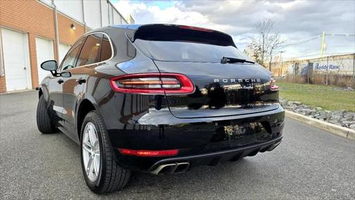 2016 Porsche Macan Turbo