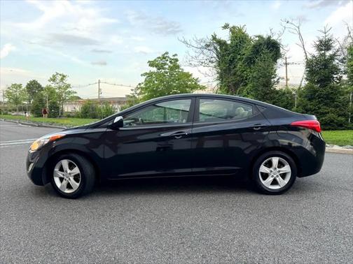 2012 Hyundai ELANTRA Limited