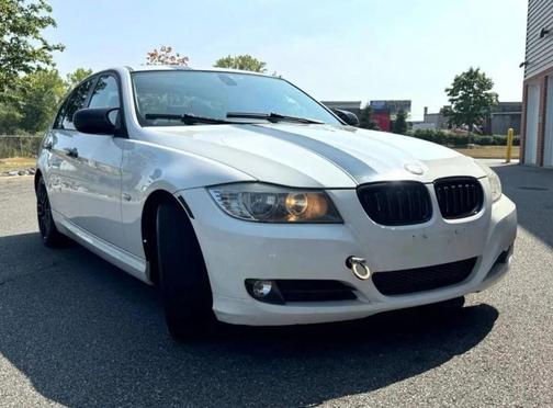 Alpine White 2009 BMW 328 328i