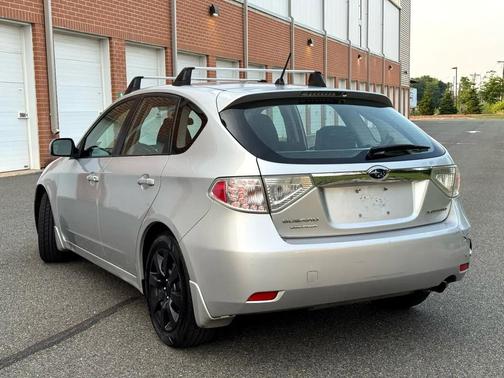 Spark Silver Metallic 2010 Subaru Impreza 2.5 i