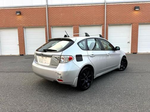 Spark Silver Metallic 2010 Subaru Impreza 2.5 i