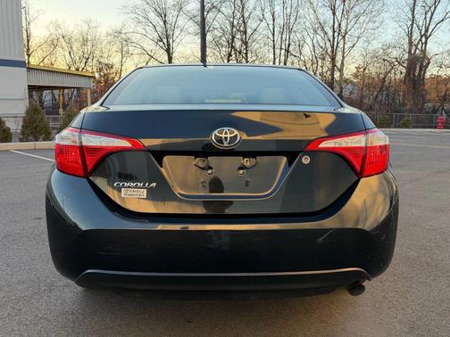 Black Sand Pearl 2016 Toyota Corolla L