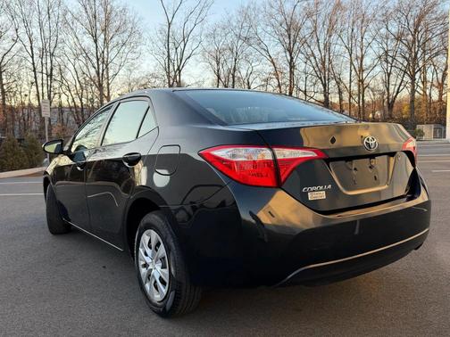Black Sand Pearl 2016 Toyota Corolla L