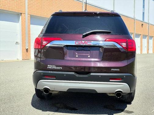 2017 GMC Acadia SLT-1