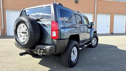 2006 Hummer H3 Base
