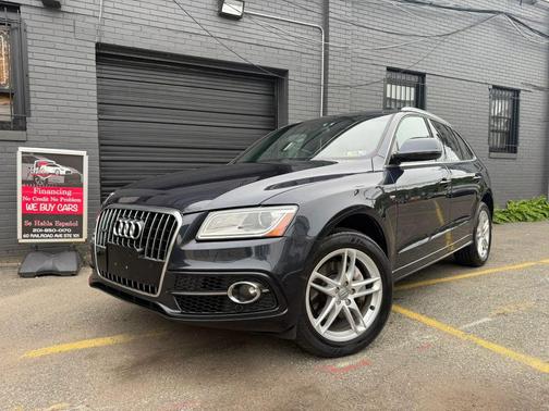 Blue 2016 Audi Q5 3.0T Premium Plus