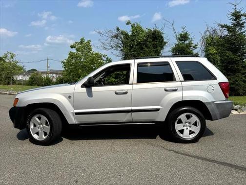 2007 Jeep Grand Cherokee Laredo