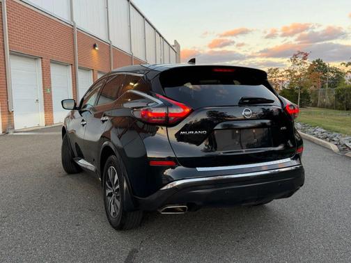Magnetic Black Pearl 2021 Nissan Murano S Intelligent AWD