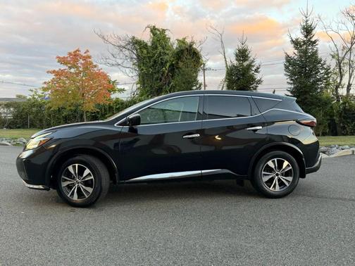 Magnetic Black Pearl 2021 Nissan Murano S Intelligent AWD