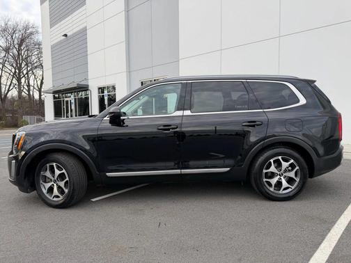Ebony Black 2020 Kia Telluride EX