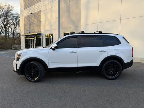 Glacial White Pearl 2021 Kia Telluride SX