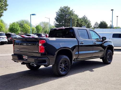 2023 Chevrolet Silverado 1500 Custom Trail Boss