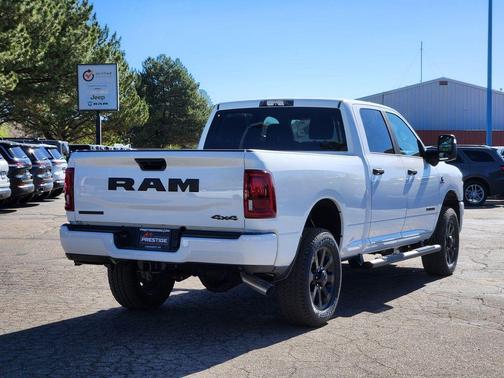 Bright White Clearcoat 2026 RAM 3500 Big Horn