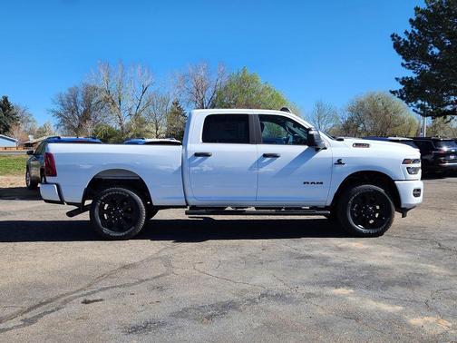 Bright White Clearcoat 2026 RAM 3500 Big Horn