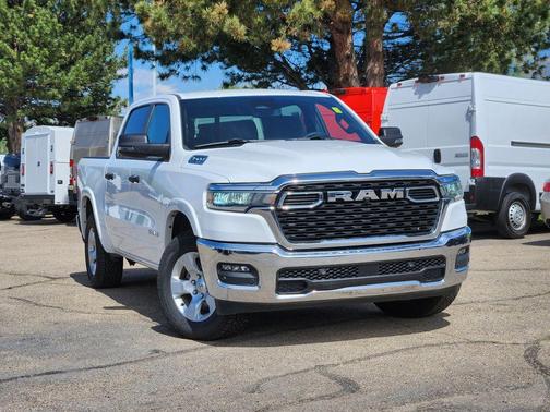 Bright White Clearcoat 2025 RAM 1500 Big Horn/Lone Star