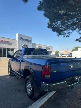 Blue Streak Pearlcoat 2014 RAM 2500 SLT
