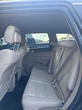 2018 Jeep Grand Cherokee Laredo E