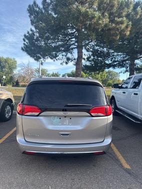 2018 Chrysler Pacifica Touring-L