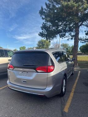 2018 Chrysler Pacifica Touring-L