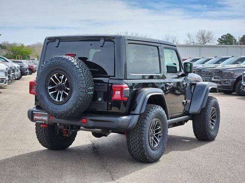 Black Clearcoat 2026 Jeep Wrangler Rubicon