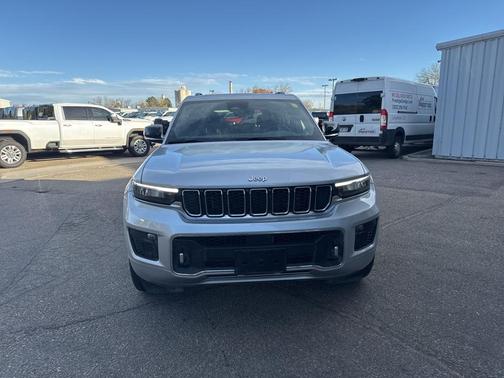 2022 Jeep Grand Cherokee Overland