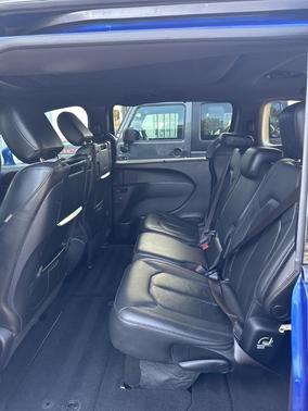 2020 Chrysler Pacifica Touring-L Plus