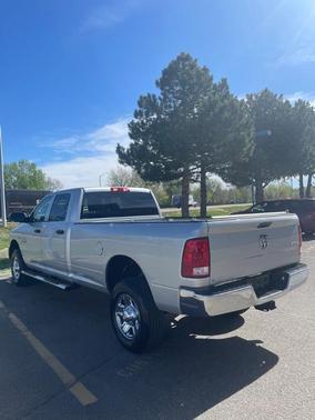 Photo 2 of 10 of 2018 RAM 2500 Tradesman