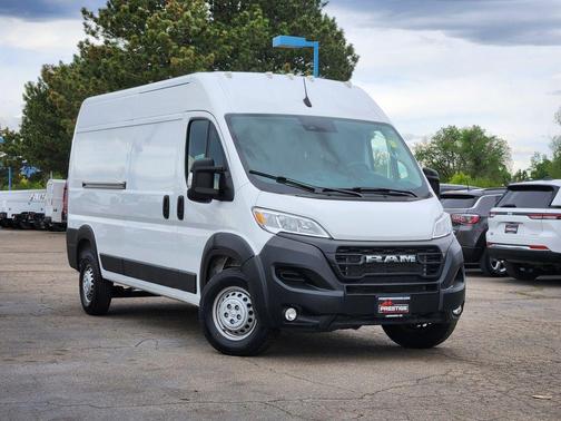Bright White Clearcoat 2025 RAM ProMaster 2500 High Roof