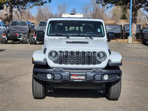 2026 Jeep Gladiator Sport