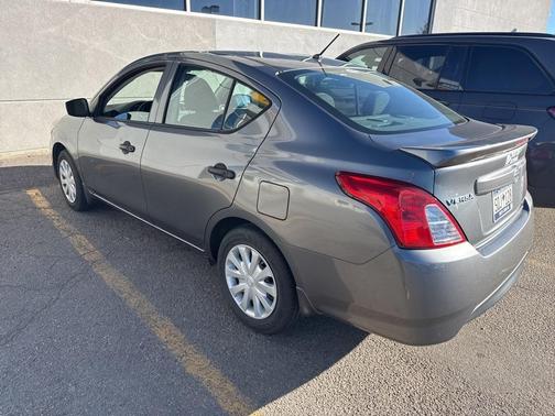 2019 Nissan Versa 1.6 S+