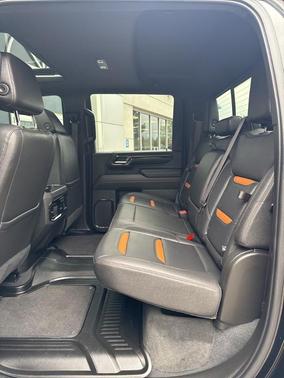 Onyx Black 2024 GMC Sierra 3500 AT4
