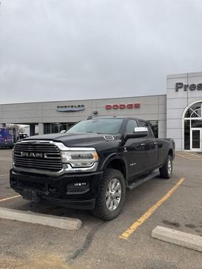 Diamond Black 2022 RAM 3500 Laramie