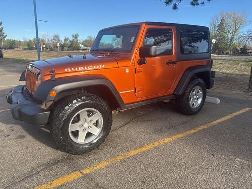 Mango Tango Pearlcoat 2011 Jeep Wrangler Rubicon